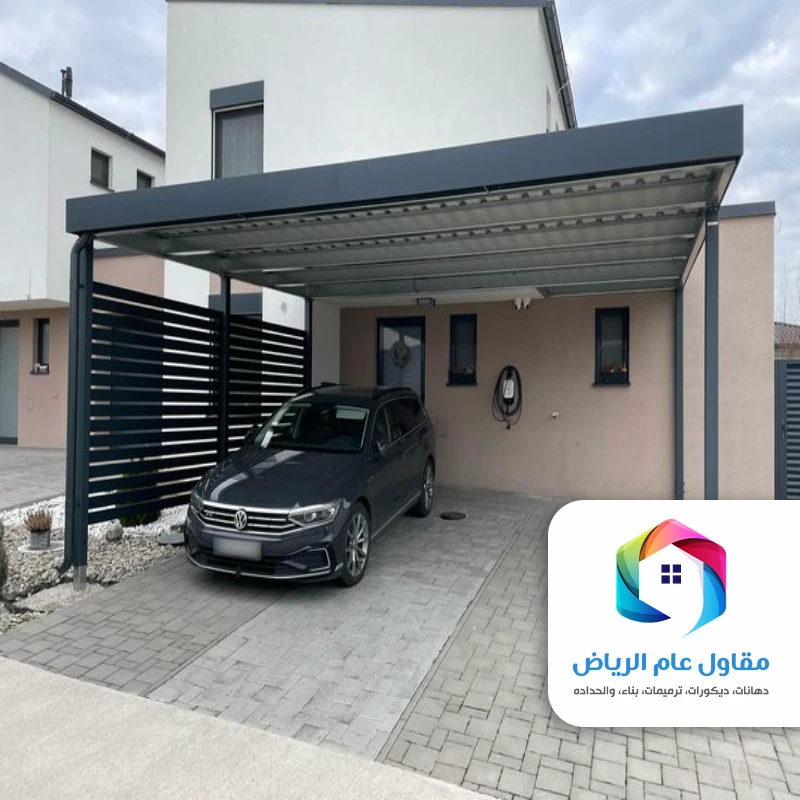 مظلة خارجية للسيارات في حي حطين